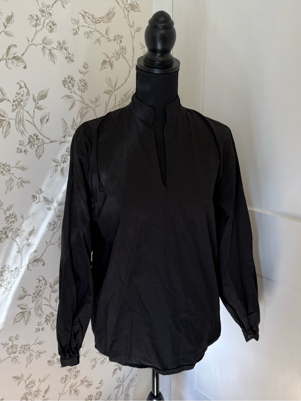Black cotton pirate shirt